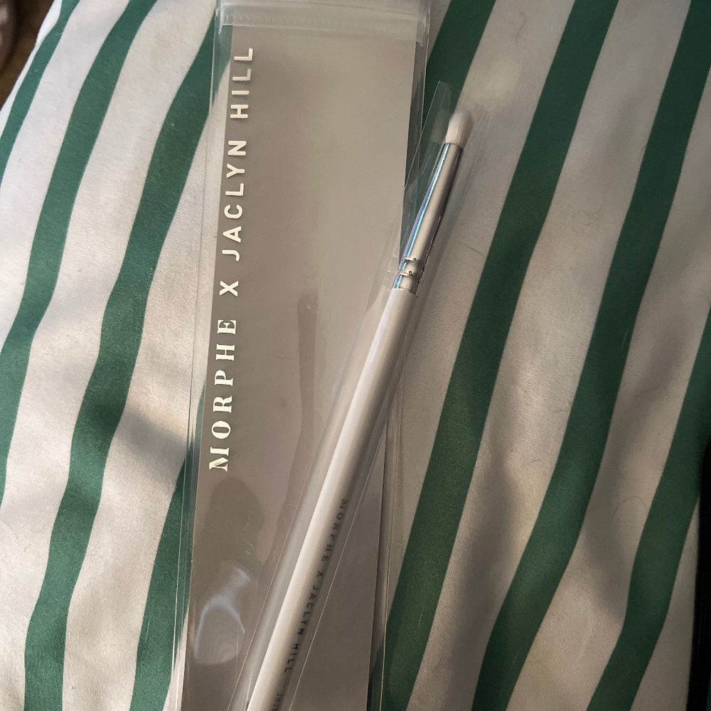 Morphe x Jaclyn Hill-JH38-Perfect pencil brush